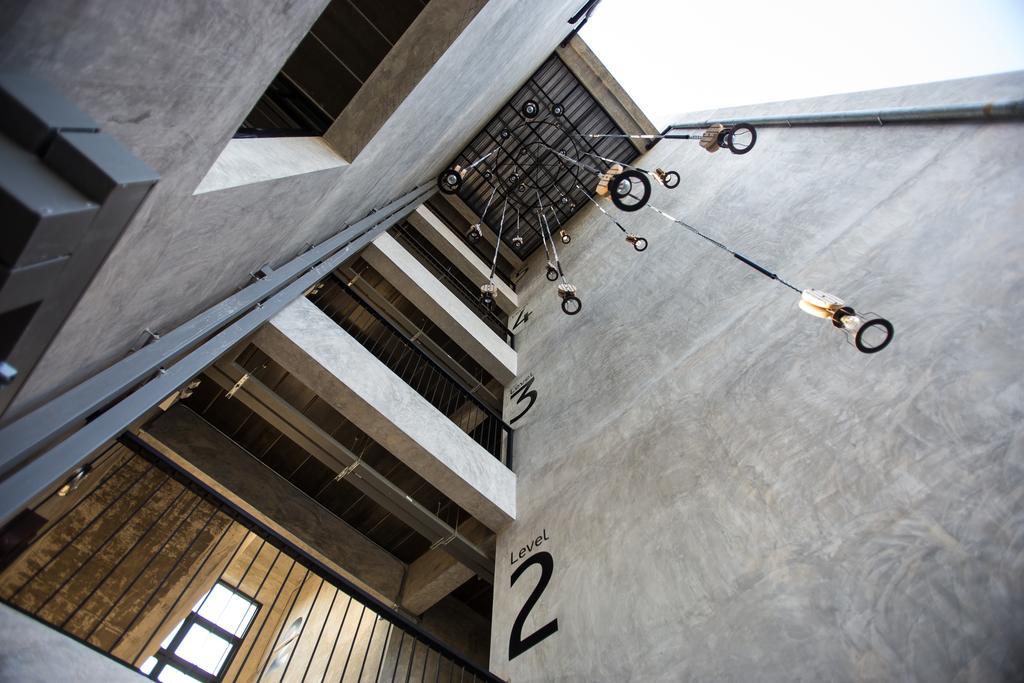 Rumpai Loft Habitat Chiang Mai Exterior photo