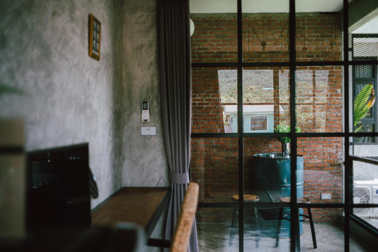Rumpai Loft Habitat Chiang Mai Exterior photo
